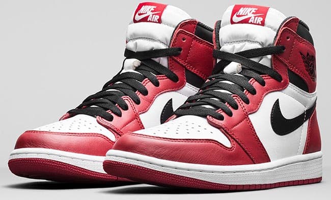 Air Jordan 1 Retro High OG "Chicago"